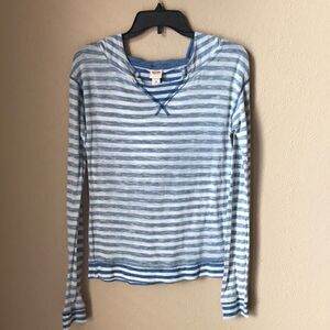 ❤️Mossimo Hooded Long Sleeve Shirt